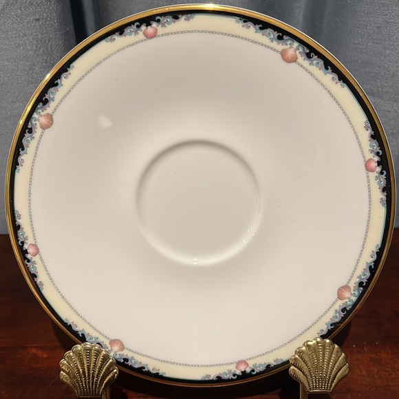 ROYAL DOULTON Rhodes Cup & Saucer Set, Fine Bone China England Discontinued! - Picture 2 of 11